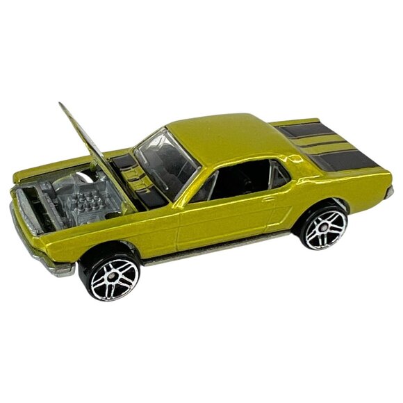 Vintage 1983 Hot Wheels 1965 Ford Mustang 1:64 Die Cast Green Black Stripe Car - Picture 1 of 9